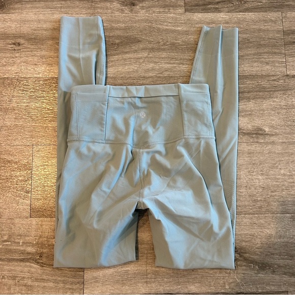 Lululemon Zoned In High Rise Tight 27’ Light Blue Full Length Leggings Size 6 - Picture 2 of 10